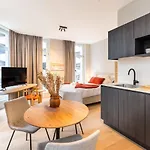 Stylish Modern With Views