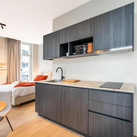 Huswell - Modern With Views Apartment *