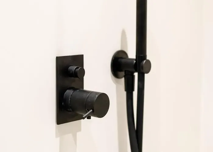 Appartement Stylish Modern Studio With Views *